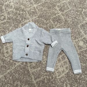 Hope & Henry Gray Cable Knit Sweater and Pants Set